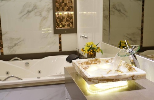 Luis Eduardo Magalhaes Hotel | Welcoming Pak Suítes Hotel: Rated 8.8 with Family Amenities
