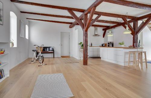 Lokken Apartment | Cozy Oceanfront Retreat at Pakhuset - 4 Star Gem