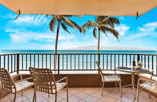 Honokowai House | Experience Comfort at Paki Maui 303 with Pool & Hot Tub