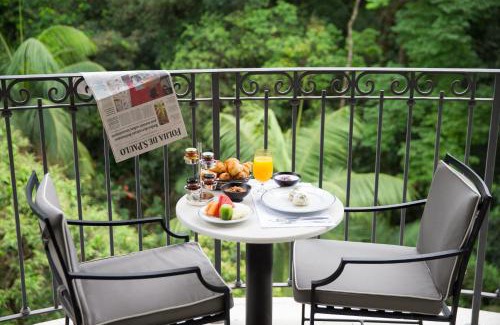 Panamby Hotel | Experience Elegance at Palácio Tangará - 5-Star Oasis