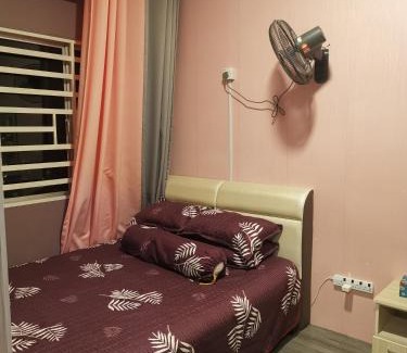 Keling Apartment | Budget-Friendly Pala Place with Private Beach & Ocean View