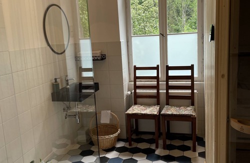 Miroslawiec Bed & Breakfast | Experience Palac Mysliwski - Orle: Oceanfront Bliss Awaits