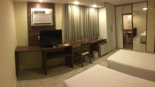 Centro Hotel | Convenient Palace Hotel Campos dos Goytacazes for Families