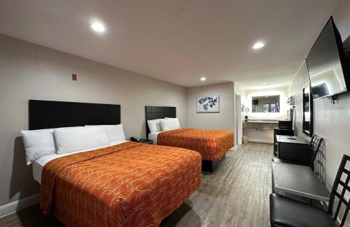 Southeast Houston Hotel | Budget-Friendly Stay at Palace Inn I-45 & Bellfort