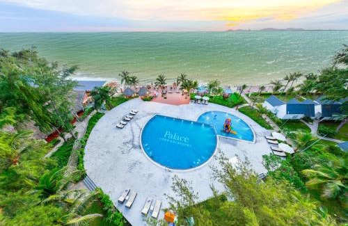 Long Hai Resort | Serene Retreat at Palace Long Hai Resort & Spa with Beachfront