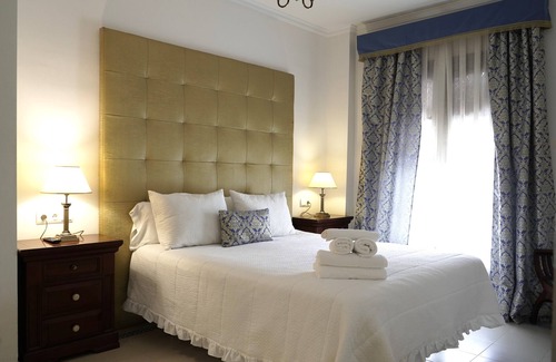 El Rocio Hotel | Unforgettable Stay at Palacete Real: Spa & Breakfast Included