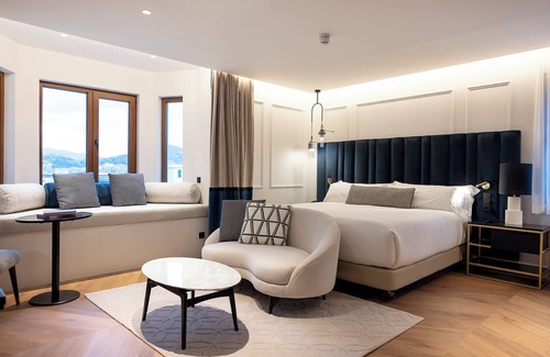 Algorta Hotel | Elegant Palacio Arriluce Hotel: 5-Star Retreat & Spa