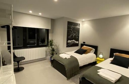 Soria Apartment | Elegant Palacio de Don Diego: Family-Friendly & Central