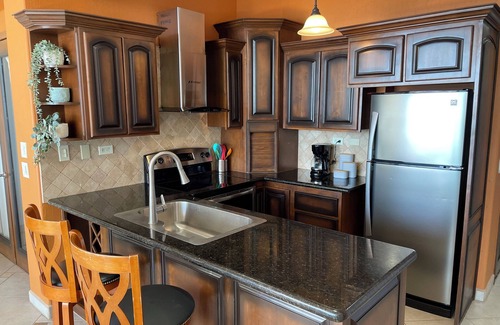 Puerto Penasco Resort | Top-Rated Palacio del Mar: Oceanfront Pool & Spa Getaway