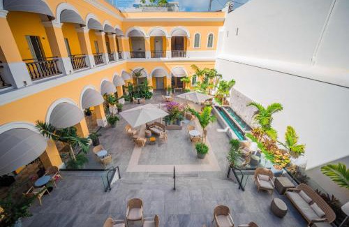 Catedral Hotel | Experience Palacio Provincial San Juan with Pool & Hot Tub