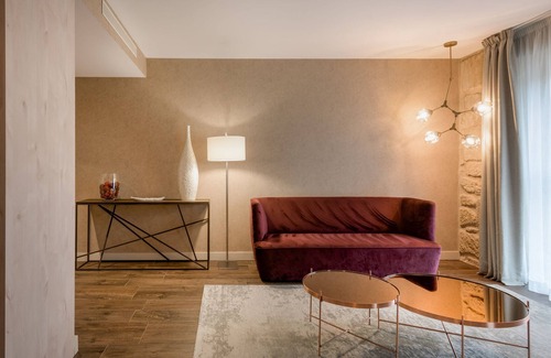 Brinas Hotel | Discover Palacio Tondon: Top-Rated Hotel in La Rioja