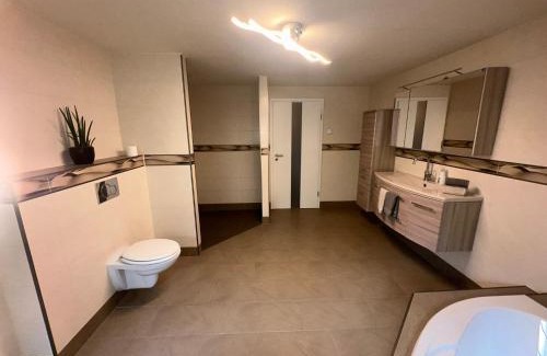 Großweitzschen Apartment | Child-Friendly Palais - MehrGehtNicht-Maisonette, Guest Rated 9.9