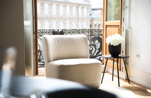 Mitte Apartment | Stylish Palais Passy Suite with City Views and Family-Friendly Amenities