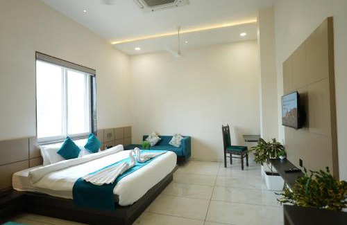 Bhopal Hotel | Palak Palace Hotels and Resort