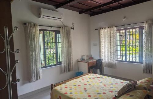 Palakkad House | Relax at Palakkad Serenity Escape: Family-Friendly Retreat