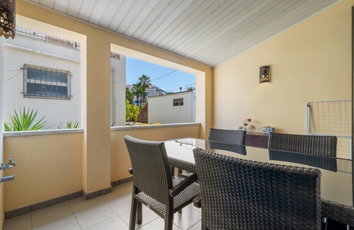 Palamos Villa | Convenient Palamós Center with Parking & Steps to the Beach