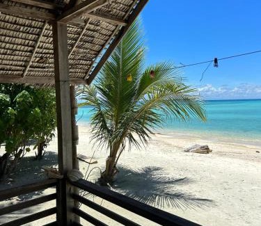 Kepulauan Banyak House | Exquisite Palambak Paradise Resort with Private Beach Access