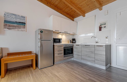 Gouvia House | Exceptional Palapart Gikas in Gouvia with Pool & Breakfast