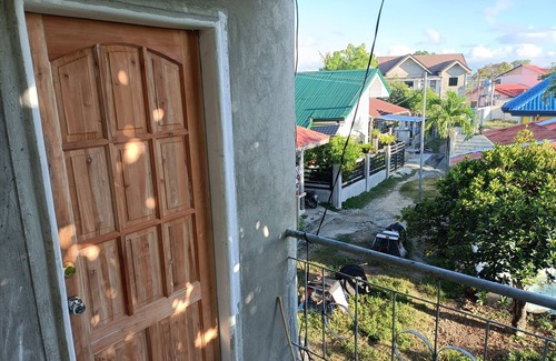 Cordova House | Discover Palasyo ni Dhalia: Family & Pet-Friendly Retreat