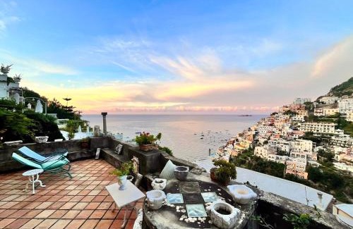 Liparlati Villa | Discover Palatonella: Family-Friendly Retreat with 9/10 Rating