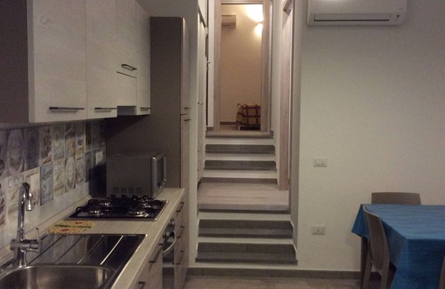 Petralana Apartment | Romantic Retreat: Palau, 650m from Beach with Ocean View