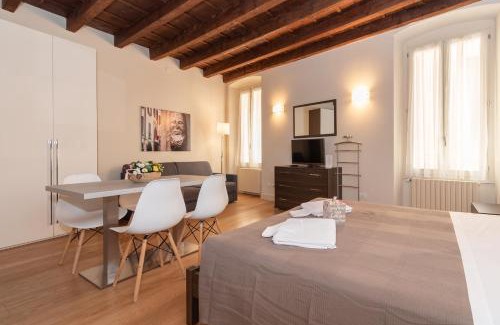 Centro Storico Nord Apartment | Guest Favorite: Palazzetto Il Mangano - Family-Friendly Retreat