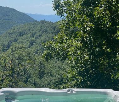 Sansepolcro Villa | Palazzo 54: Pet-Friendly Haven with Hot Tub & Perfect Score