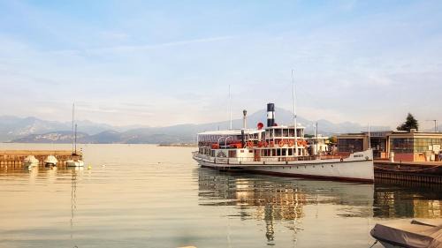 Peschiera del Garda City Centre Hotel | Discover Palazzo Ai Capitani: 4-Star Comfort Awaits