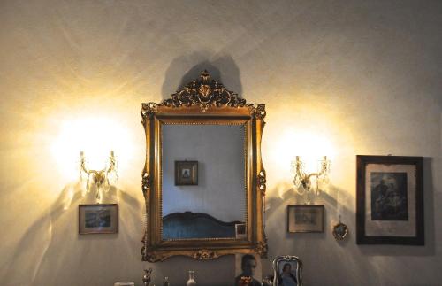 Historic Centre Apartment | Elegant Palazzo Altinate - Note di Piano with Pet-Friendly Perks