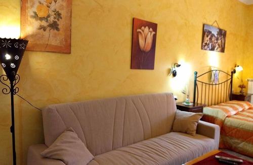 Caltagirone Bed & Breakfast | Relax at Palazzo Aprile: Spa, Breakfast & Family-Friendly