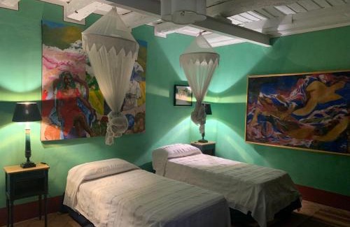 Amantea Apartment | Discover Palazzo Carratelli: Family-Friendly 4-Star Retreat