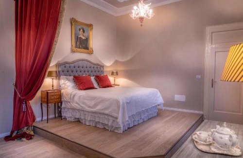 Zelata Bed & Breakfast | Experience Palazzo Cavagna Sangiuliani: 4-Star Family Retreat