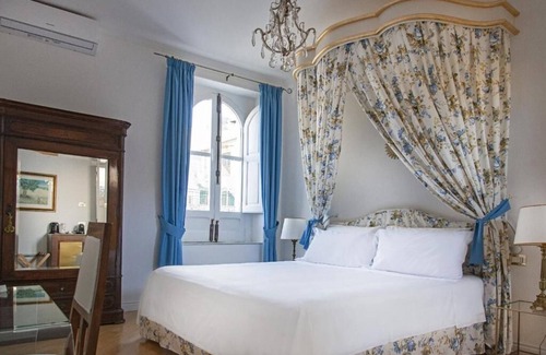 Rossano Bed & Breakfast | Indulge at Palazzo Cherubini Wellness e Spa with Ocean Views