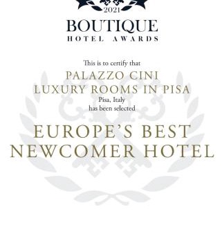 Pisa City Centre Bed & Breakfast | Elegant Palazzo Cini Rooms with Oceanfront Views in Pisa