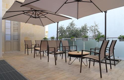 Poggiardo Hotel | Oceanfront Palazzo Circolone: 4-Star Stay with Pool & Views
