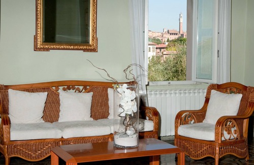 Siena Hotel | Palazzo di Valli: Highly Rated Stay with Breakfast Included