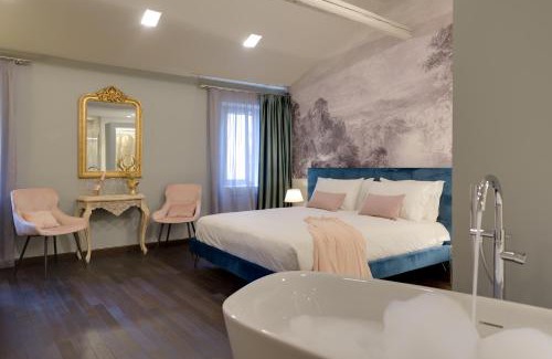 Udine Apartment | Elegant PALAZZO DUOMO Suites in Udine Center, Rated 8.8