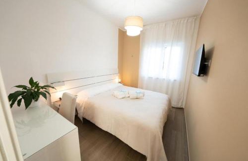 Municipio 2 House | Discover Palazzo Ennio: Pet-Friendly with Breakfast Included