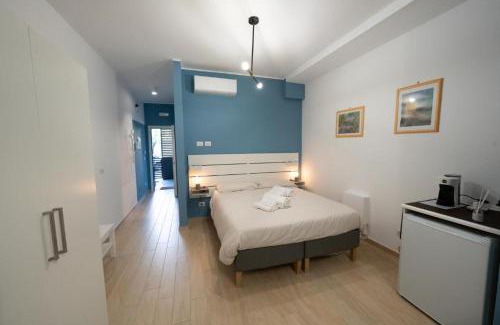 Municipio 2 House | Discover Palazzo Ennio: Pet-Friendly with Breakfast Included