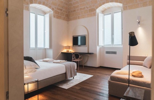 Gravina in Puglia Bed & Breakfast | Experience Palazzo Fontana B&B e SPA with Hot Tub Bliss