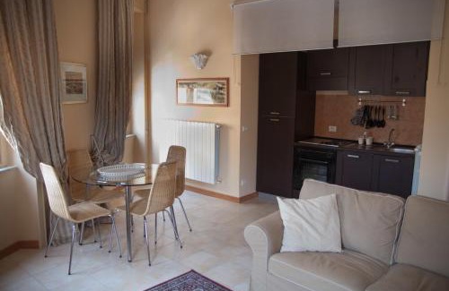 Montefiascone Apartment | Discover Palazzo Frigo: Pet-Friendly Oceanfront Retreat