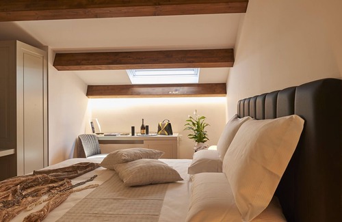 Lamezia Terme Bed & Breakfast | Experience Palazzo Greco Stella: Top-Rated Spa & Dining