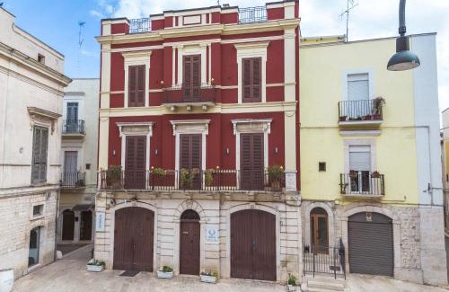 Rutigliano Apartment | Palazzo Iato: Top-Rated Stay with Pet-Friendly Amenities