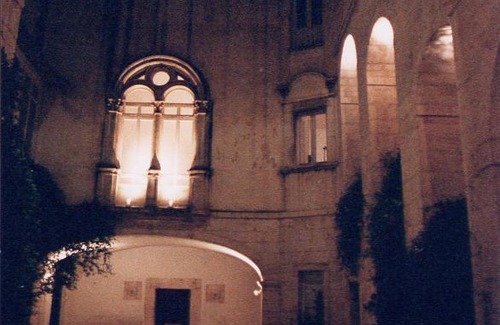 Rutigliano House | Palazzo Moccia: Highly Rated Family & Pet-Friendly Stay