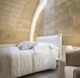 Sasso Caveoso House | Pet-Friendly Palazzo Montemurro: 4-Star Stay with Top Ratings