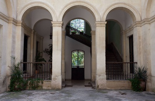 Lecce Historic Center Apartment | Top-Rated Palazzo Pio Apartment with Oceanfront Amenities