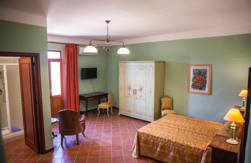 Monreale Bed & Breakfast | Top-Rated B&B Palazzo Cutò: Pet-Friendly with Breakfast