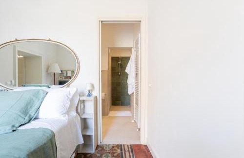 Ferrara Historic Centre House | Romantic Stay at Palazzo Sabbioni with Family-Friendly Perks