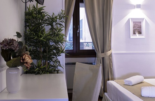Foggia Hotel | Palazzo Sant'Elena: Rated 8.8, Family-Friendly & Spa