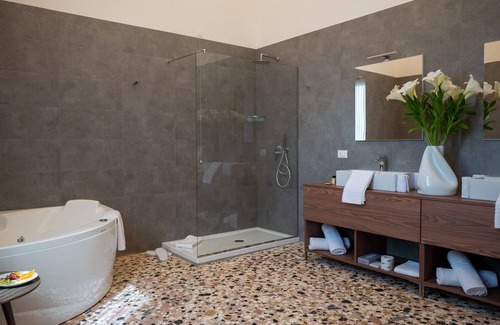 Vicenza Hotel | Experience Palazzo Scamozzi: Spa, Breakfast & Family Friendly
